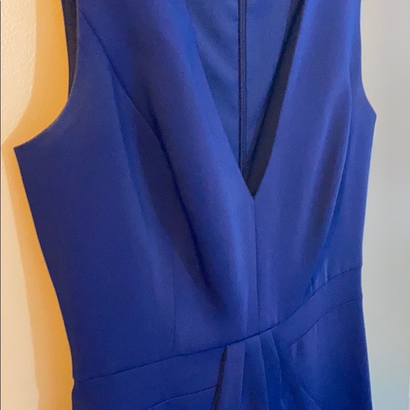 BCBG DRESS - Picture 4 of 5